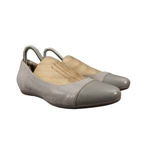 Earthies Shoes Womens 7 Ballet Flats Fashion Cap Toe Classic Career Leather Grey